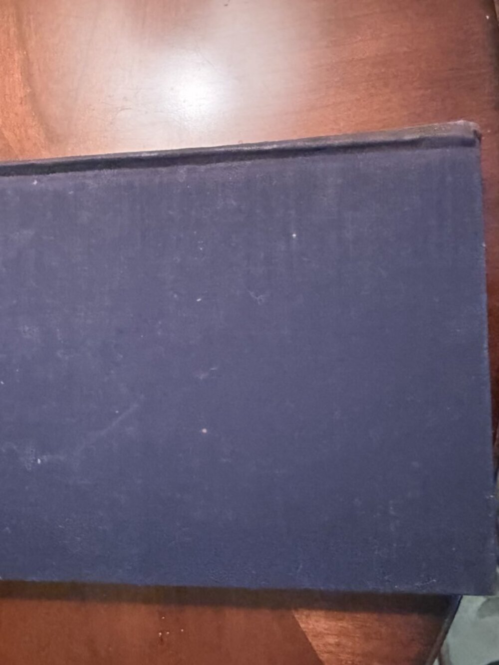 Set of 2 Vintage Hardback Books - Picture 6 of 8